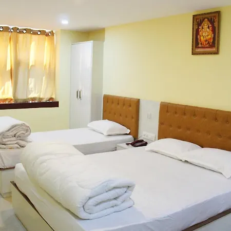Hotel Raj Mahal